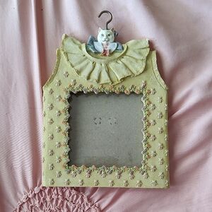 CAT Accent Decor Whimsical Picture Frame Holds 3x5
